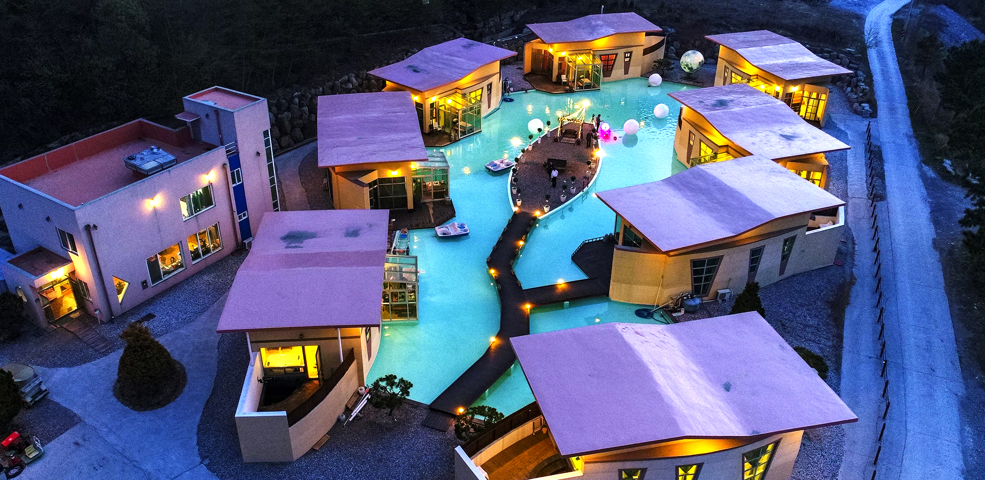 The Maldives of Korea, Dewitry Fullullah, & Caravan Garden, - Main photo
